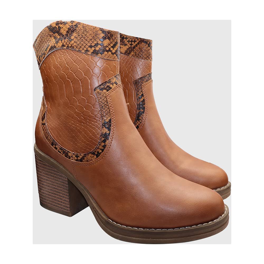 Bota Corta Print Camel image number 1.0